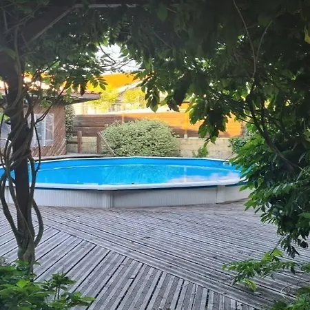Maison De 7 Chambres Avec Piscine Privee Jardin Clos Et Wifi A Eulalie En Born Casa de Férias Sainte-Eulalie-en-Born